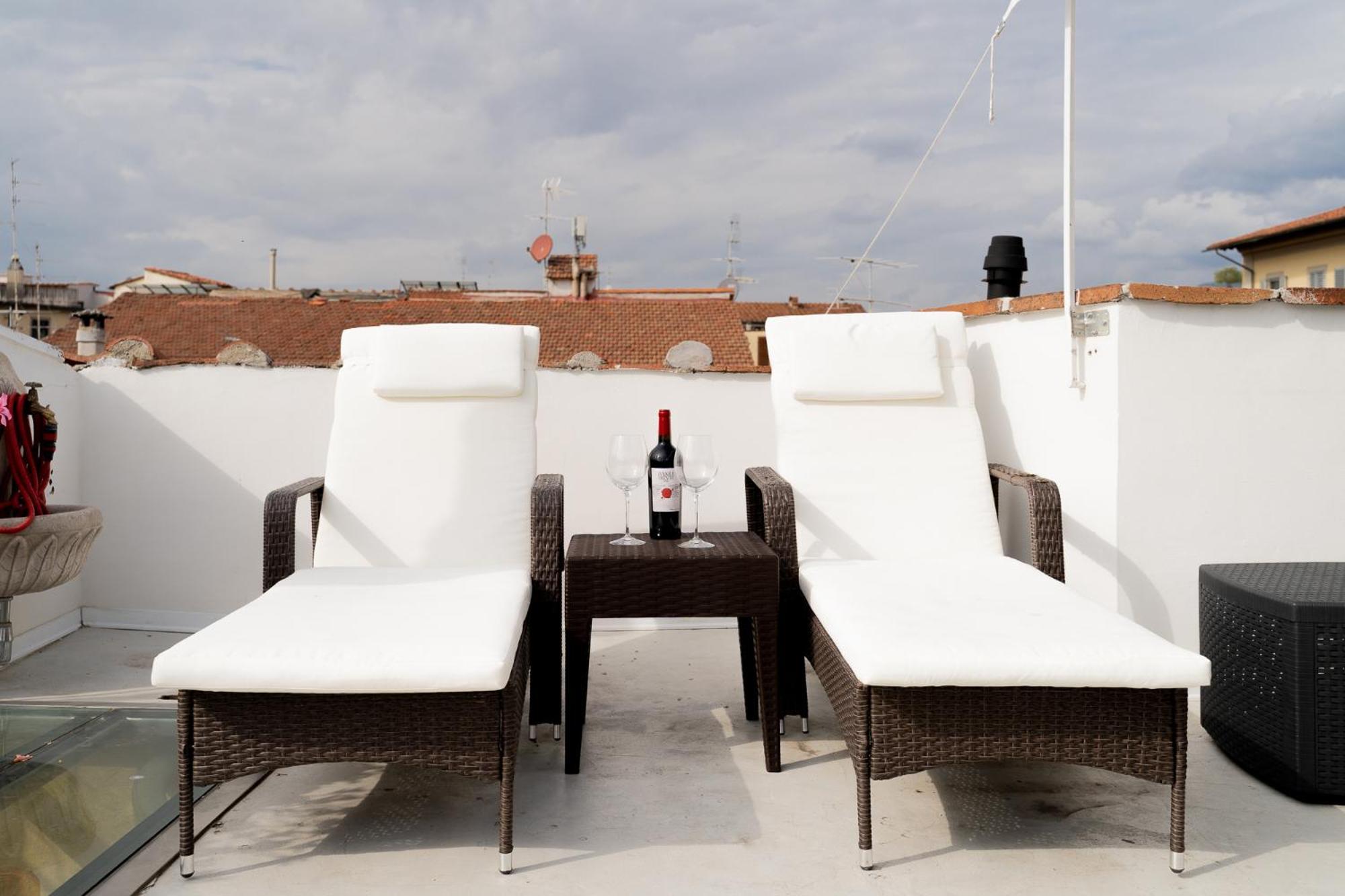 The Florence Dream Terrace - Elena Grey Room photo